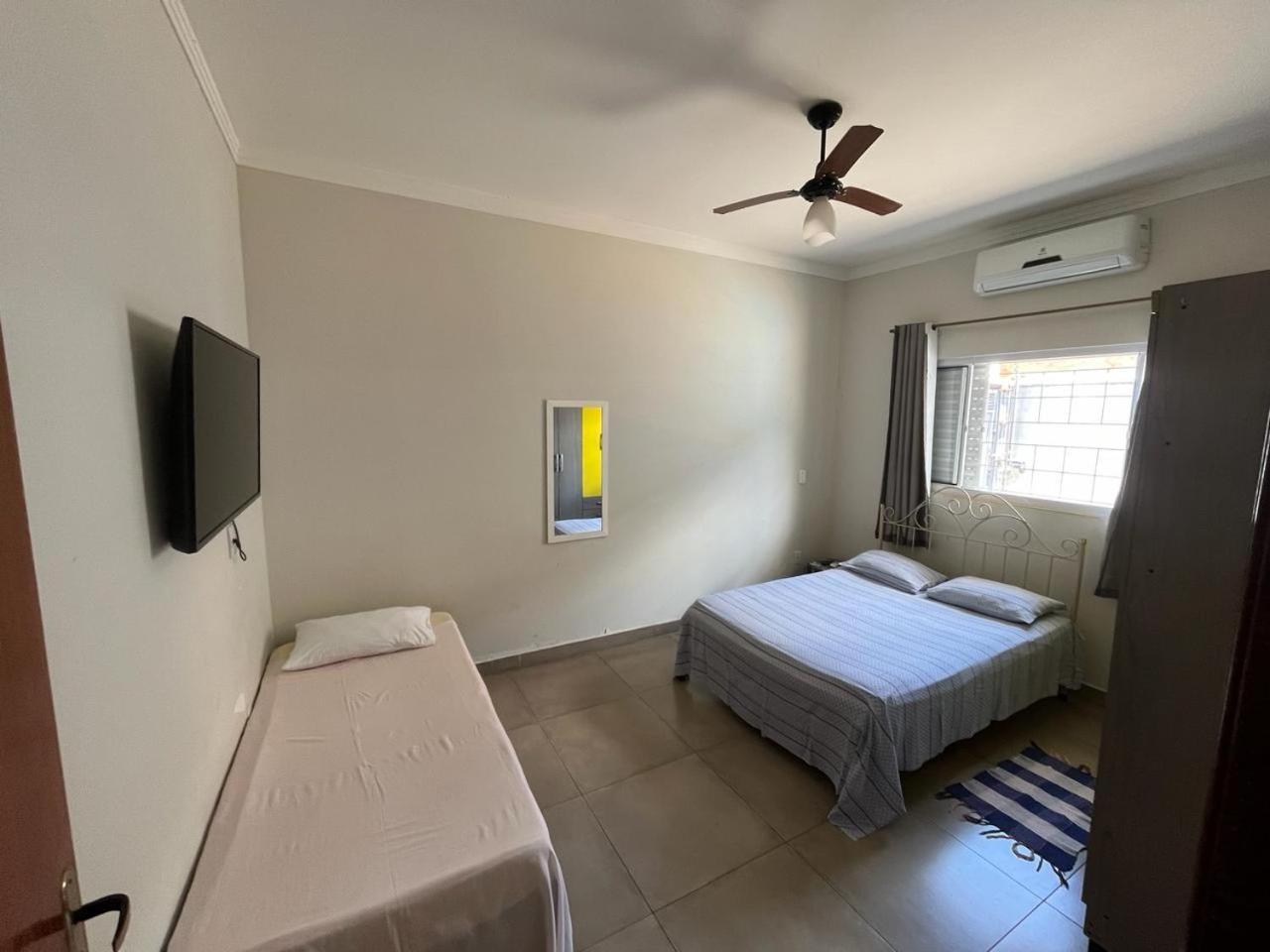 Vila Casa Temporada Vitor Gil Olímpia Exteriér fotografie